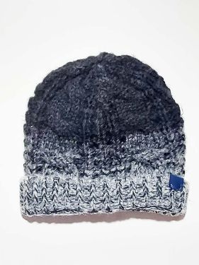 Muts, grijze beanie